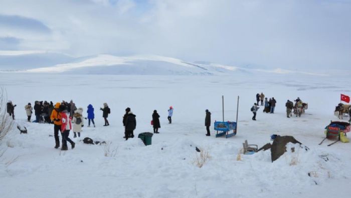Kars yerli ve yabancı turistler için cazibe merkezi oldu