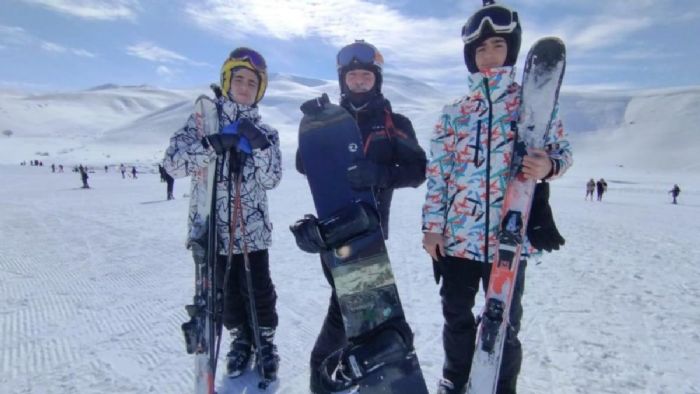 Doğu gözde merkez oldu! Bingöl`de sezon açıldı: Kayakçılar akın ediyor