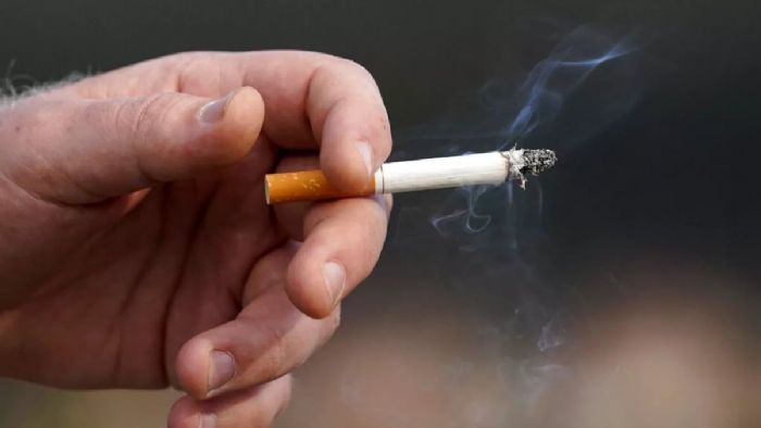 Sigarayı bırakmak isteyenler müjde! Resmi Gazete`de yayınlandı: Ücretsiz olacak