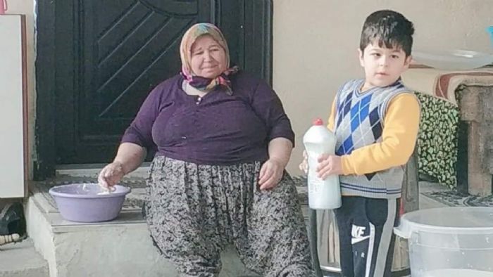 Amasya?da 60 yaşındaki kadın aynalara küsmüştü: Diyetle 10 ayda 108 kilodan 60 kiloya düştü