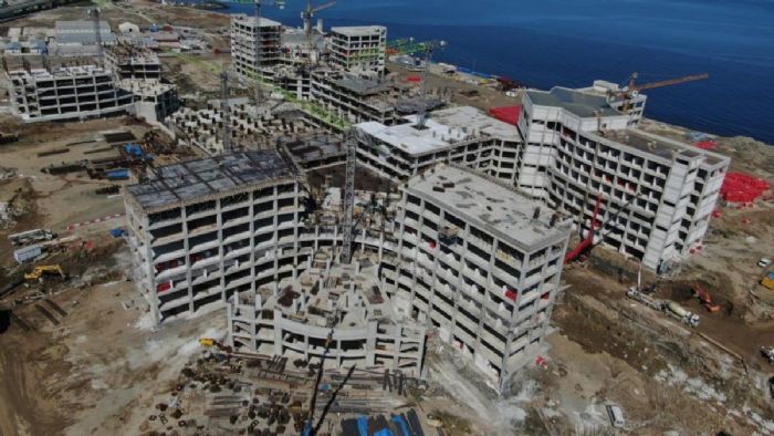 Deniz manzaralı Trabzon Şehir Hastanesi`nin kaba inşaatı bitti