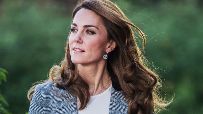 Kanser olduğunu duyuran Kate Middleton`dan yeni hamle