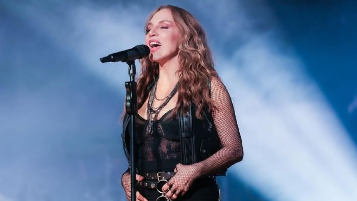 Ünlü şarkıcı Sertab Erener, seneler sonra yeniden Eurovision?a gidiyor