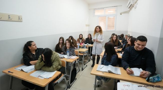 Gaziemir Belediyesi?nden öğrencilere ücretsiz eğitim hizmeti