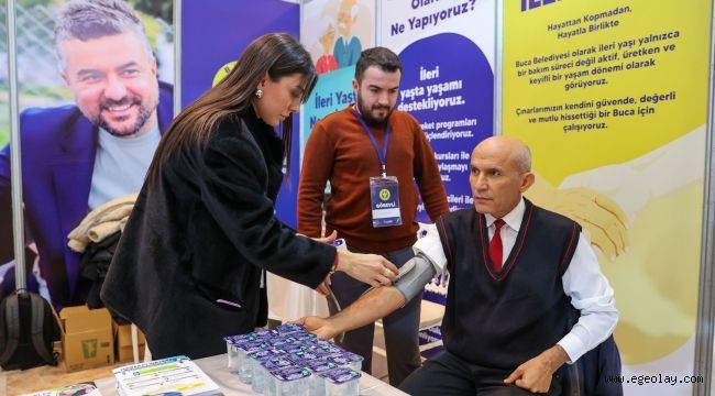 Buca Belediyesi yaşlı dostu hizmetlerini tanıttı
