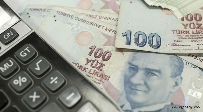 Emeklilerin ikramiye ve aylık ödemeleri bugün başladı