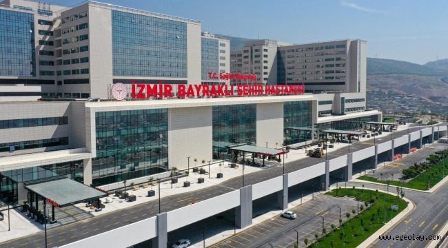 İzmir Şehir Hastanesi`nde `Hayalet Santral` Krizi: Vatandaş Muhatap Bulamıyor!